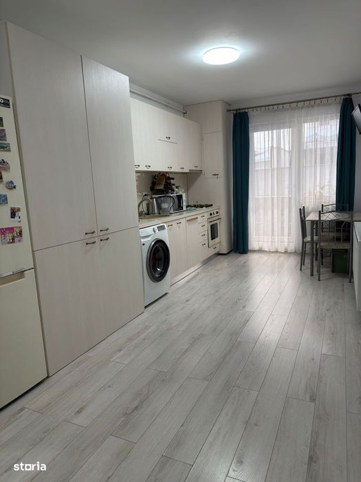 Apartament 3 camere, 61 de mp, de vanzare, zona BMW, Floresti