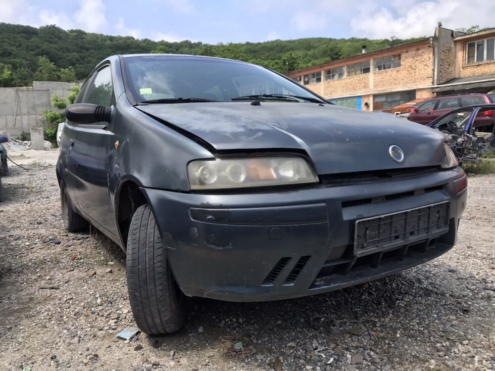 Fiat Punto 1.2 2002 На Части