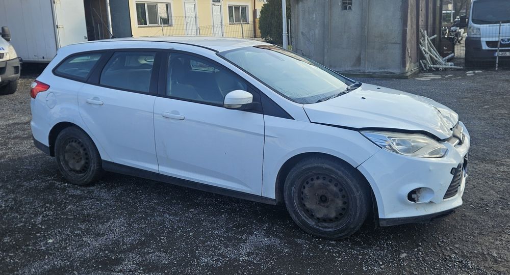 Ford focus avariat