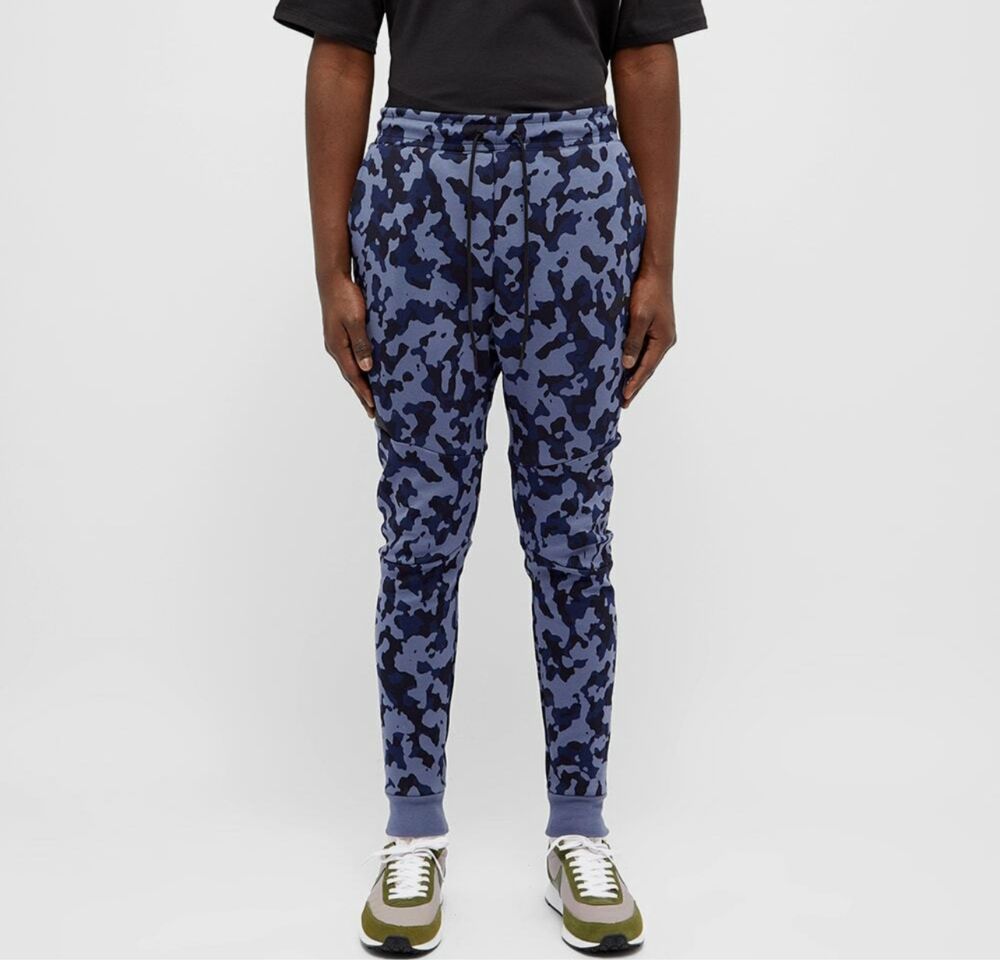 Мъжки комплект Nike Tech Fleece Diffused Blue Camo - размер XS
