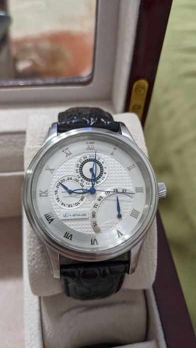 Ceas de mana Philippe Pechard