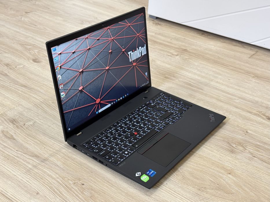 16’FHD+IPS/i7-1260p/Lenovo Thinkpad P16s/32GB DDR4/1TB SSD/Nvidia T550