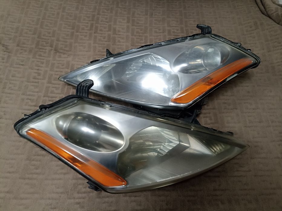 Продам фары оригинал Ниссан Мурано