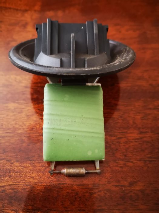 Продавам Шкода Фабия 1,9 sdi на части