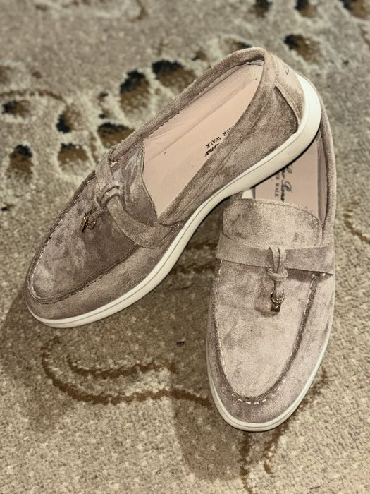 Продам платье свадебное и лоферы