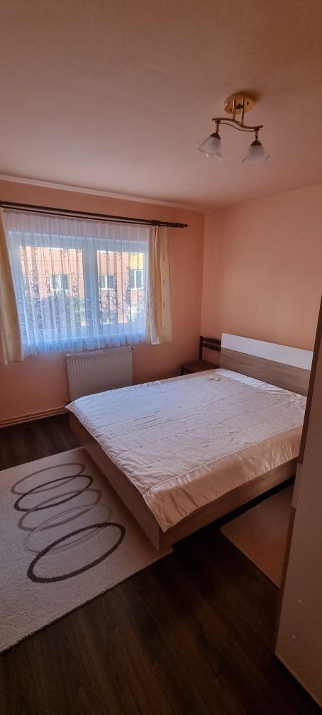 Apartament de inchiriat