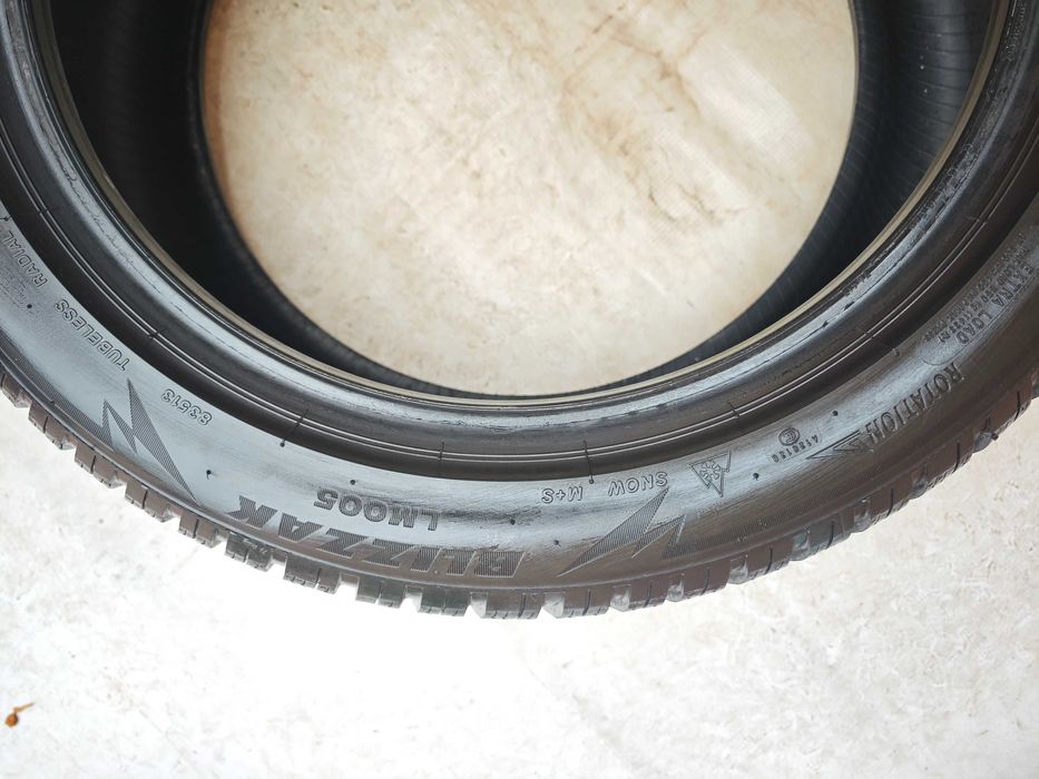 Anvelope 205/50/17 an 2023 iarna M+S BRIDGESTONE BLIZZAK LM005