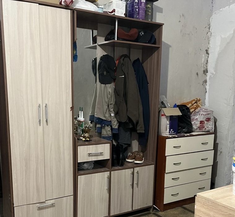 Продается шкаф для коридора