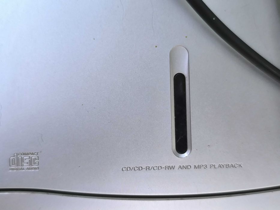 Combina Audio SONY HCD-NEZ50 (CD/MC/Tuner/Amplificator/Boxe)