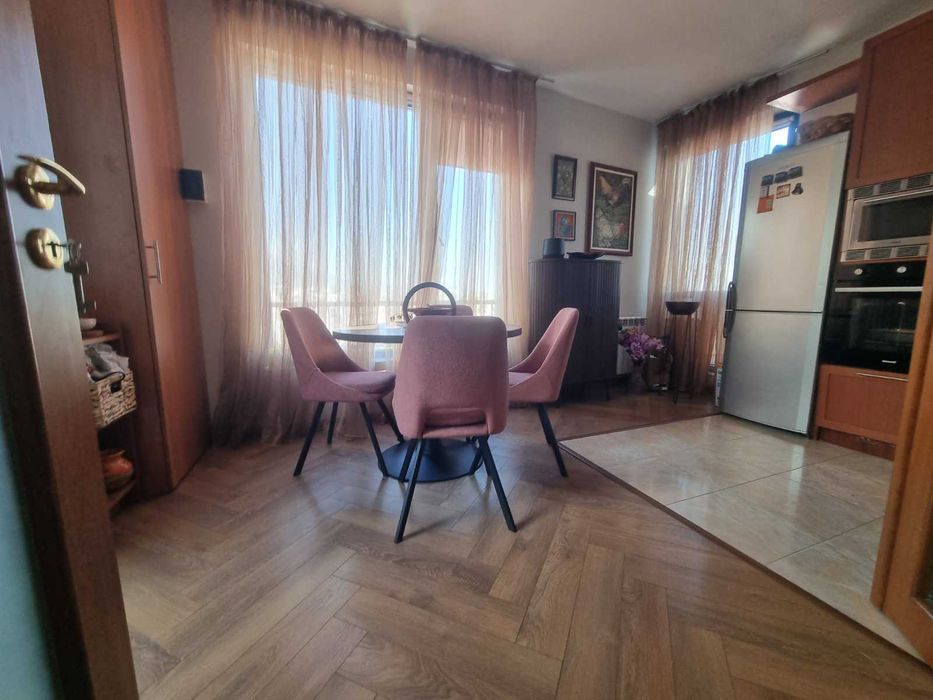Продава се Двустаен апартамент в София, Малинова долина - 103 кв.м за 2573 €/кв.м - Снимка #3