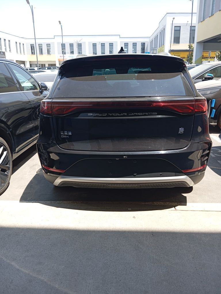 BYD Tang DM-i 2024 yil