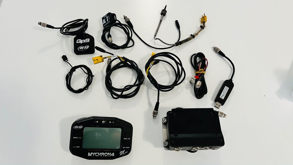 AIM MyChron 4 2T cu absolut toate accesoriile posibile