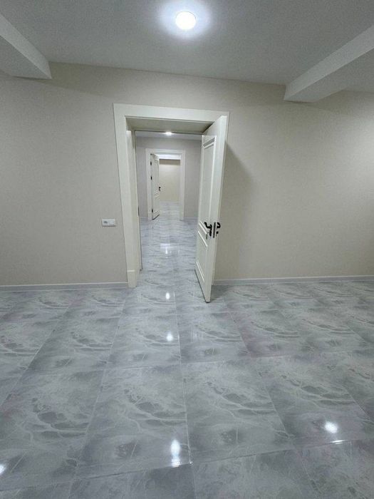 Продаётся Нежилое Помещение 200кв.м Вдоль Дороги ул.Шота Руставели