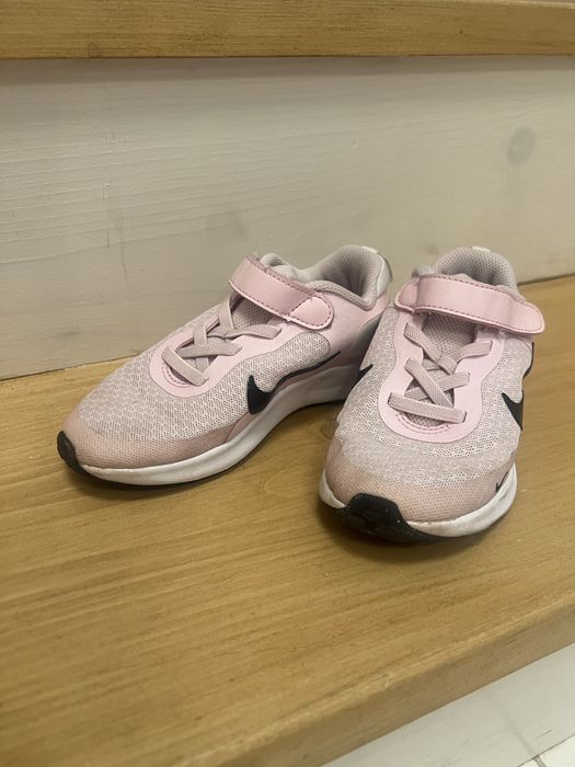 Маратонки Nike 28 номер