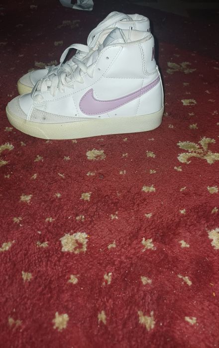 Bleizări nike originali
