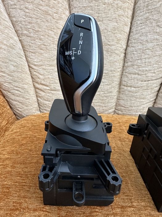 Joystick / Schimbator BMW Seria 5 G30, G31 / Seria 7 G11 G12