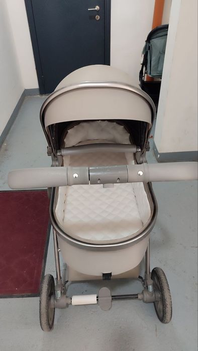 Kolyaska universalniy