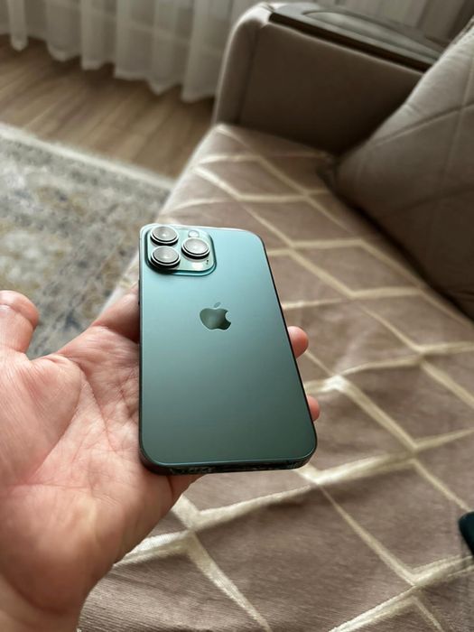 Айфон 13 жағдайы жақсы