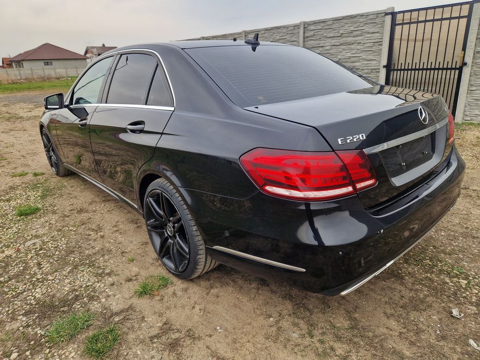 Dezmembrez Mercedes E-Class 2.2 170 cp Om651 cu Adblue 2015