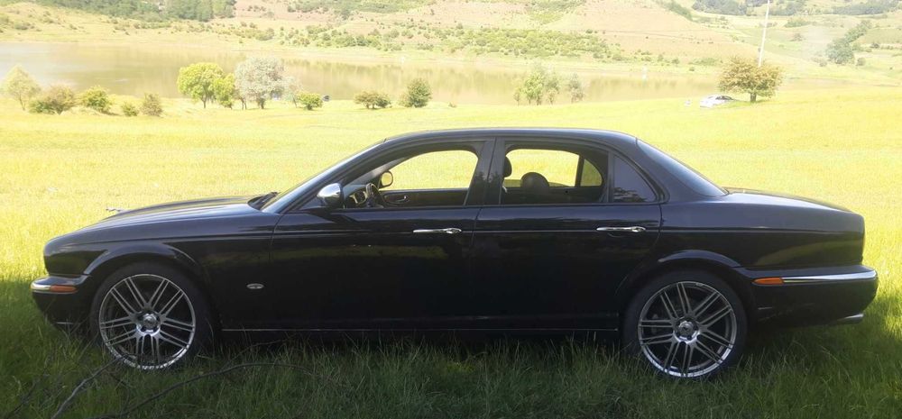 Jaguar XJ6 Executive Sport