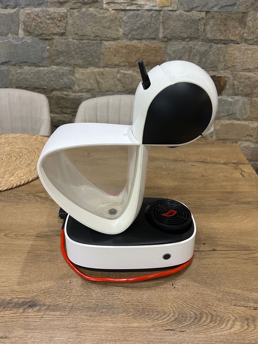 Продавам кафемашина Dolce Gusto