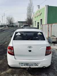 Lada Granta 2012 Gaz-Benzin