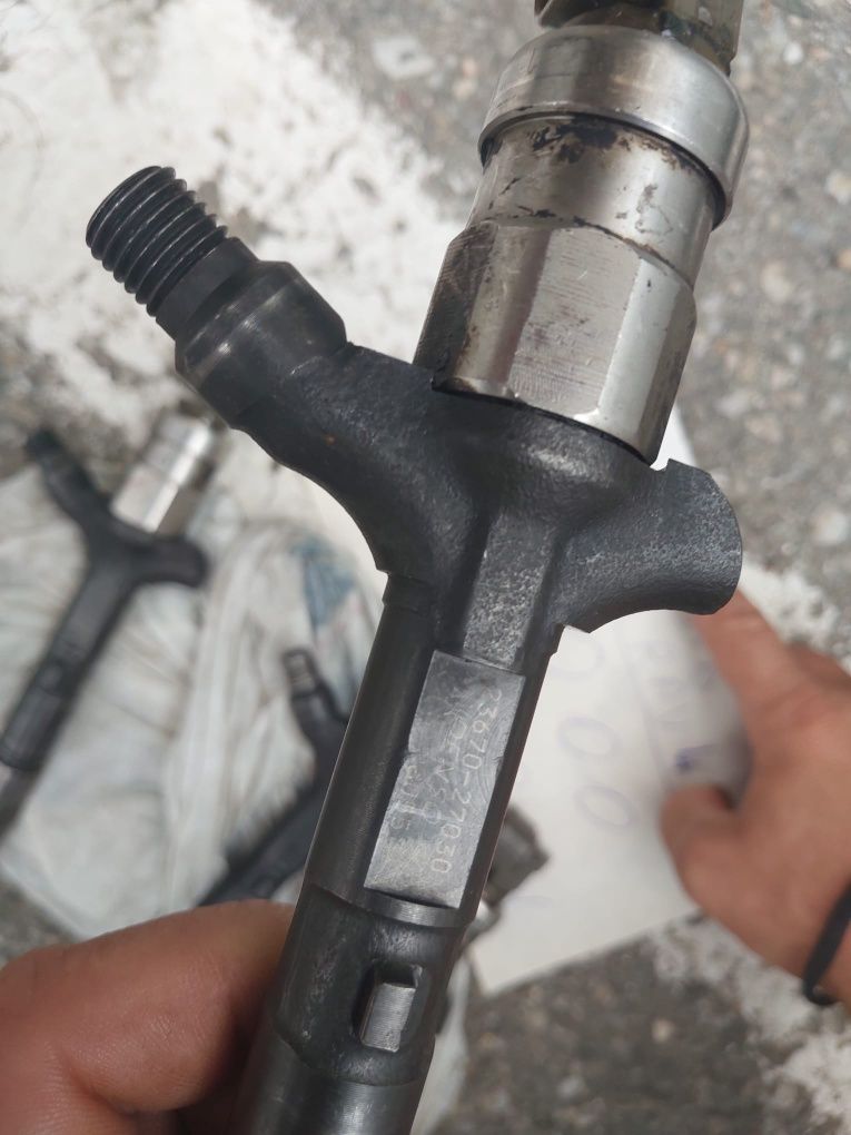 Repar lovituri de piatră cu ventuze și tije .Scule pt tinichigiu auto.