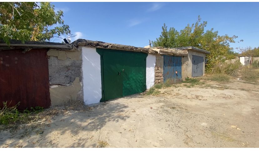 Продам гараж 6*4 м (1 ряд)