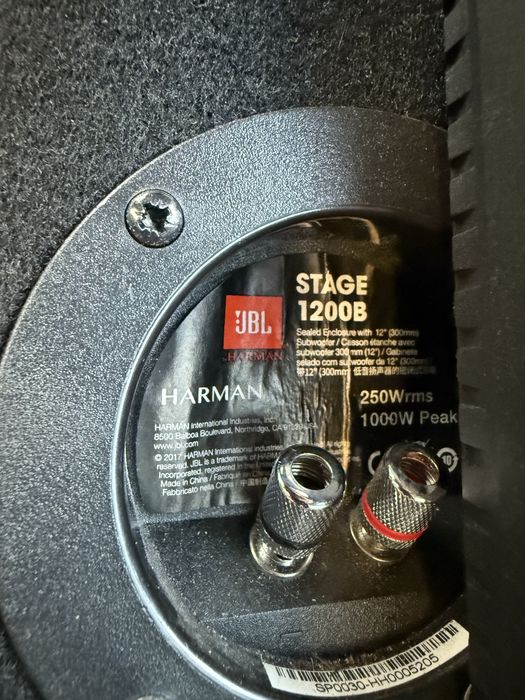 Subwoofer auto jbl 1000w(250 w rms) + amplificator auto  jbl gx a3001