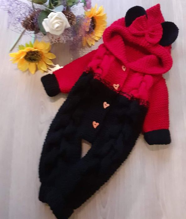 Combinezon cu glugă Minnie Mouse