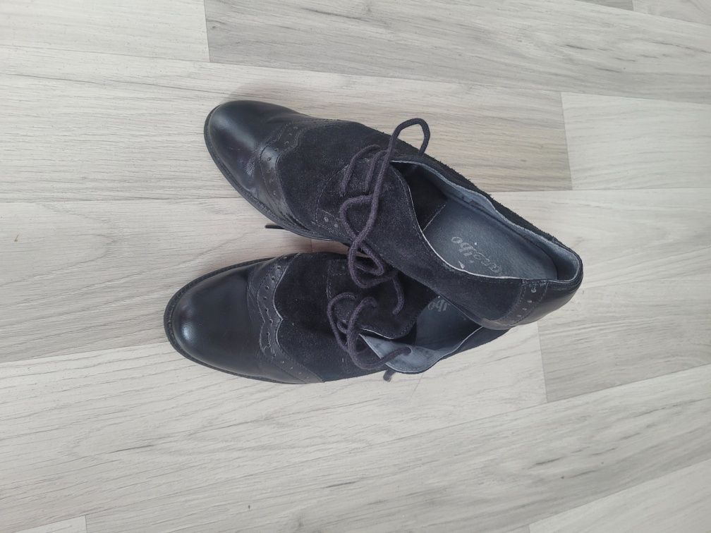 Pantofi de piele marime 38 Marelbo