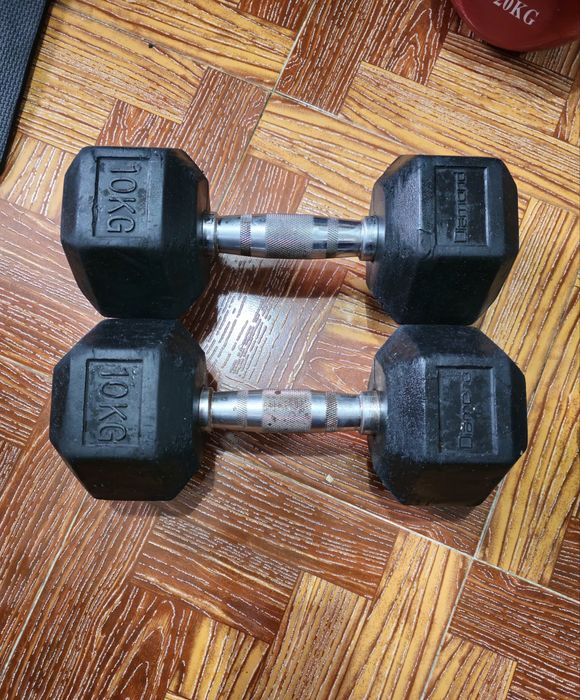 Set Gantere Hexagonale 30kg, 20kg, 12,5kg si 10kg