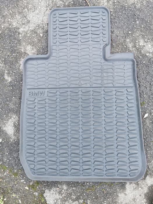 Bmw X1 E84 Presuri cauciuc + tavita portbagaj