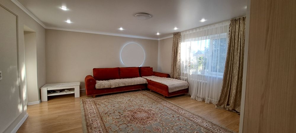 Продам угловой диван 340  180