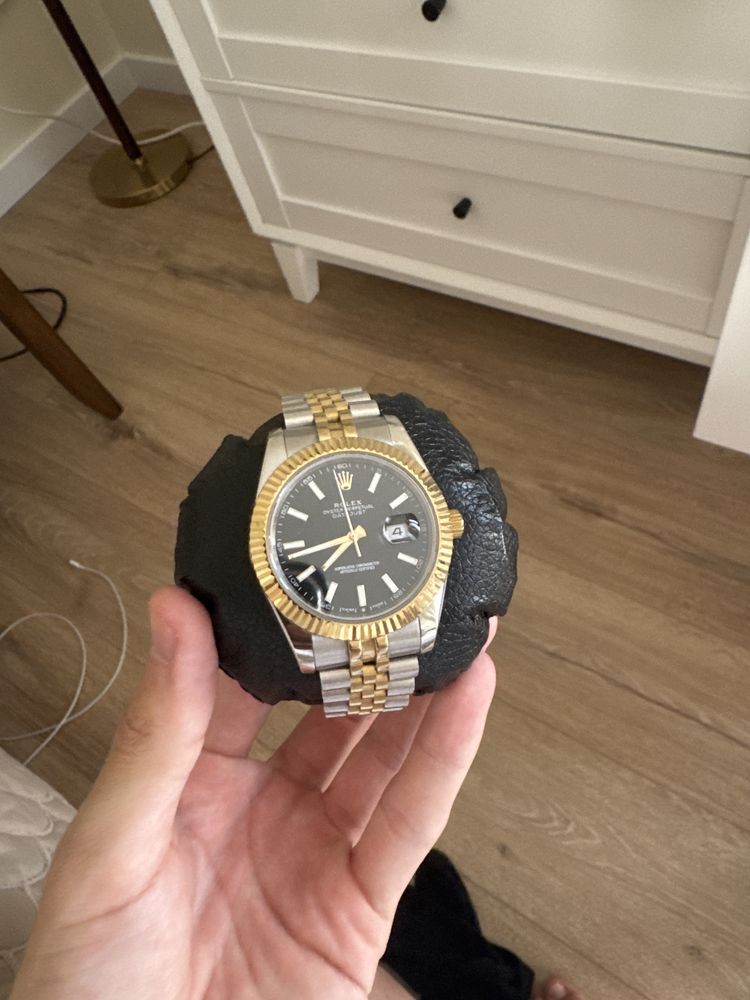 Продам часы Rolex AAA