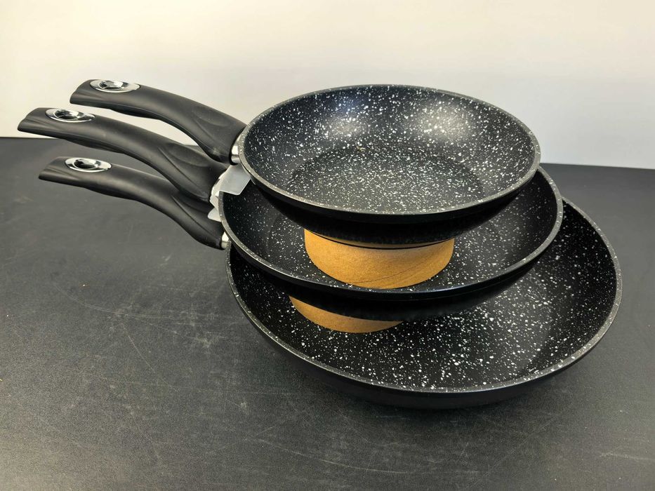 Set tigai 20-24-28 cm Royalty Line 179 lei