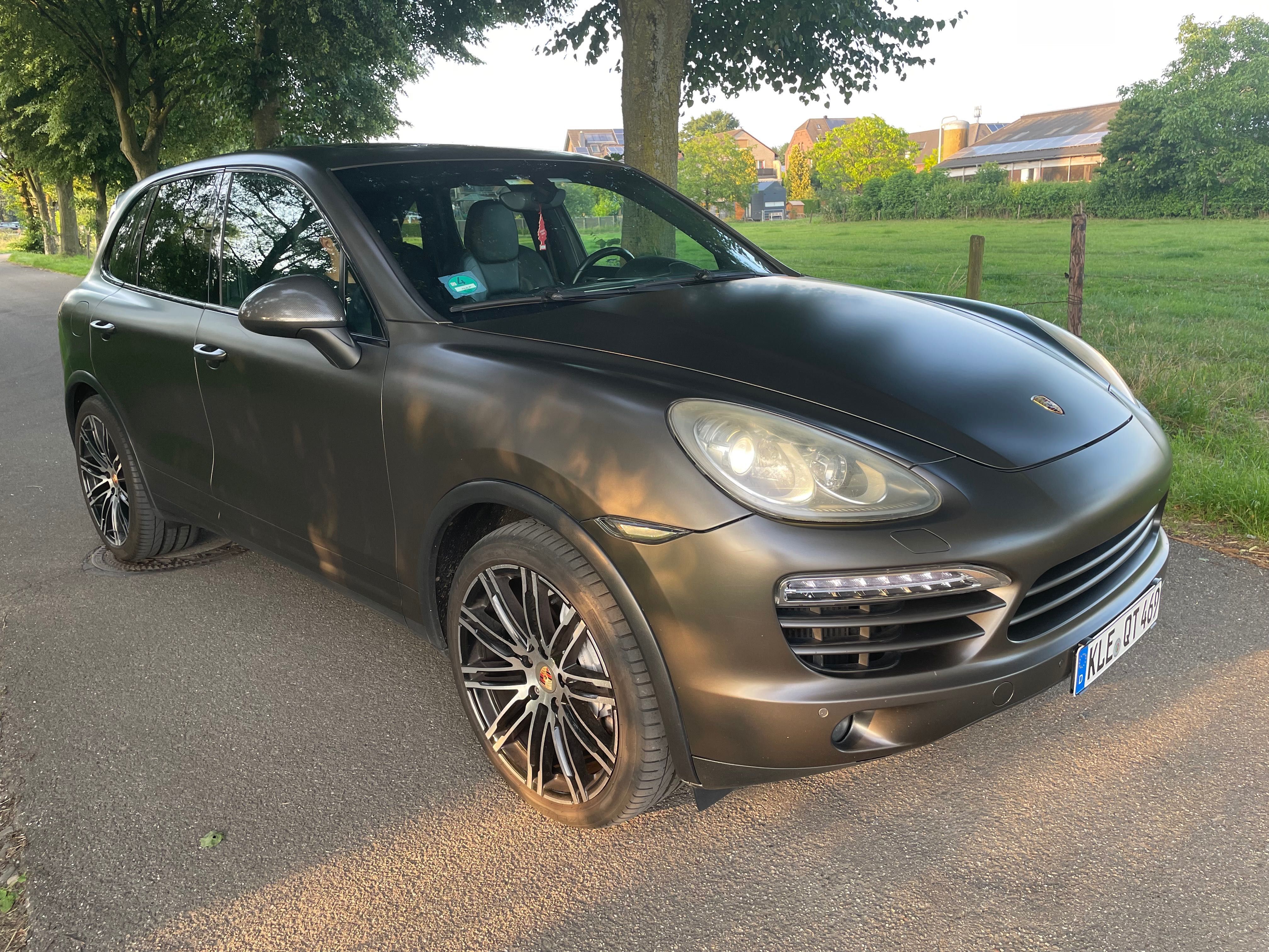Porsche Cayenne 3.0d Memory Pano Carbon Paket