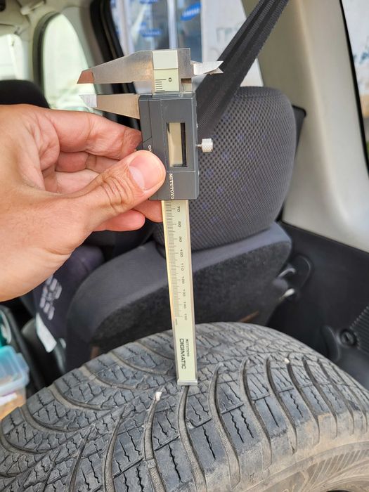 Всесезонни гуми GOODYEAR VECTOR 4SEASON G3 175/65 R14 2 броя - 5мм!
