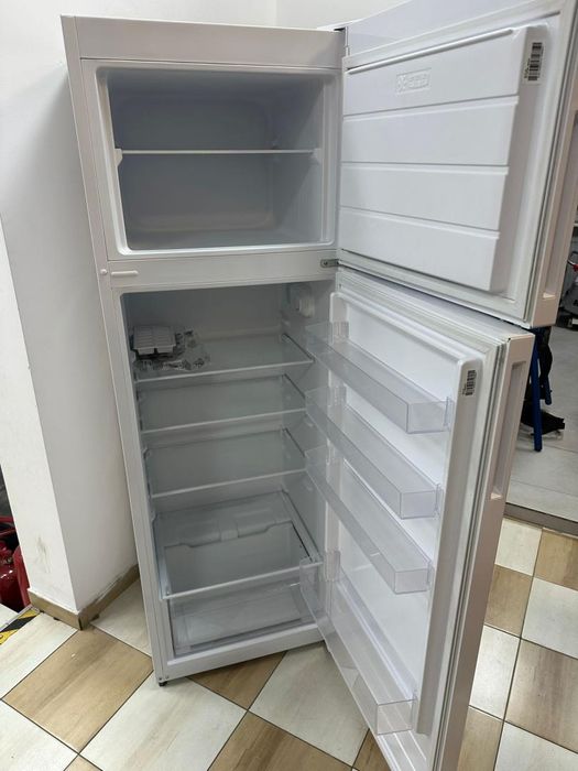 Frigider VORTEX, VDD22SWH01V, doua usi, 212 l, H 144 cm, Clasa F, -A-