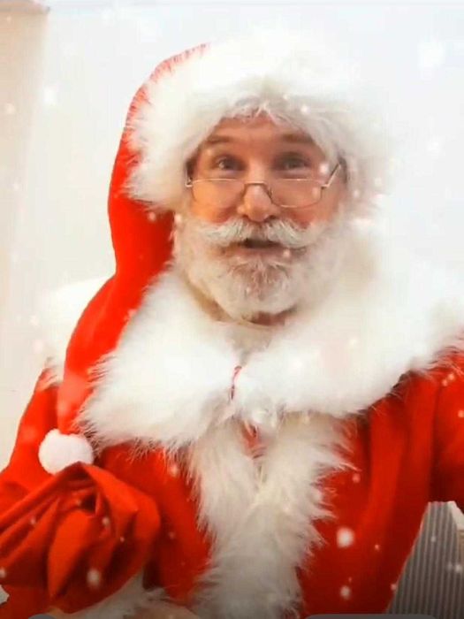 Mos Craciun cu barba naturala in Brasov