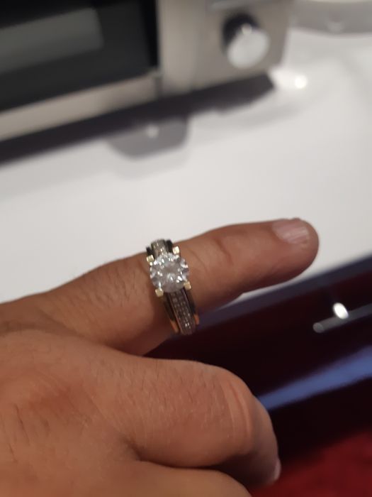Vând inel aur nou 14 k