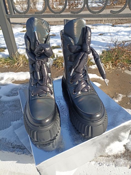 Продам сапоги