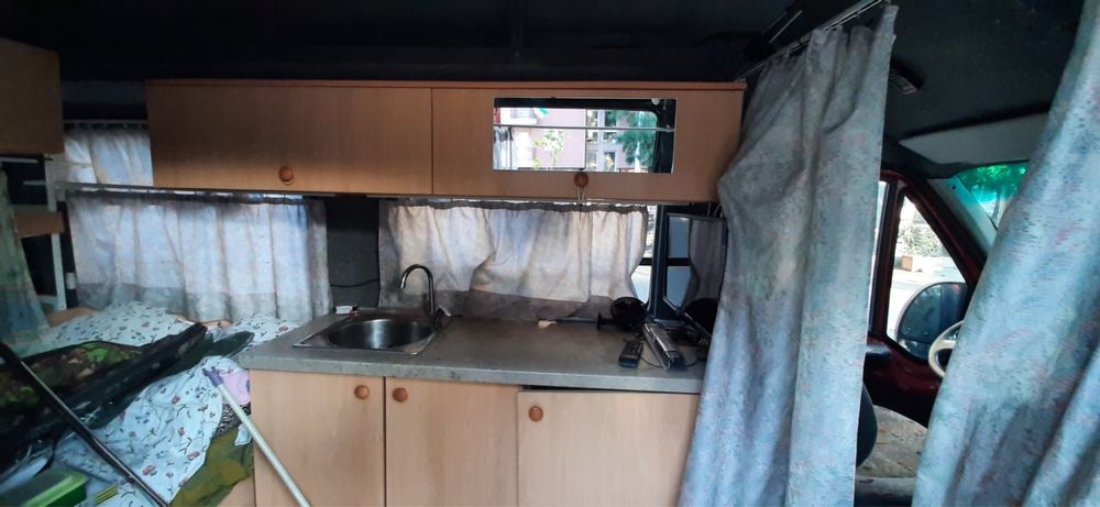 Бус пригоден кемпер