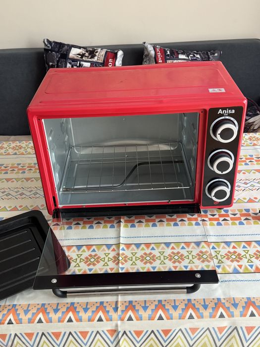 Продаю почти новую духовку