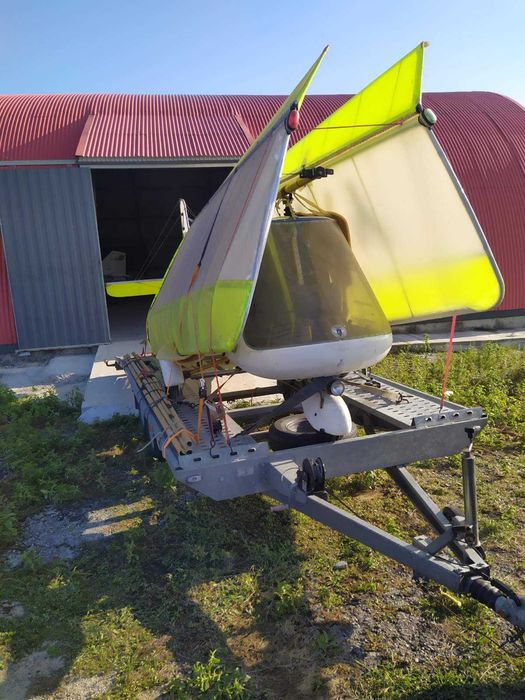 Ултралек самолет Тукано Ферари Ferrari tucano