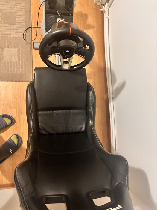 Scaun Play Seat,full piele și volan Hori raching whell cu pedale