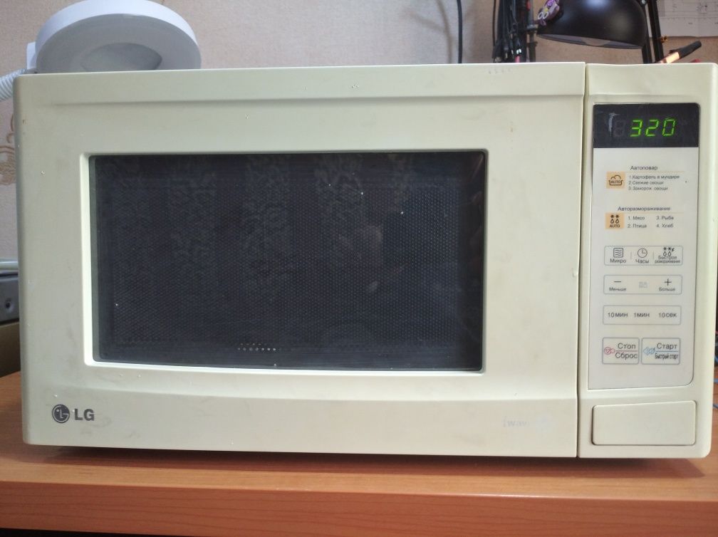 СВЧ печь LG(MS-2041F)