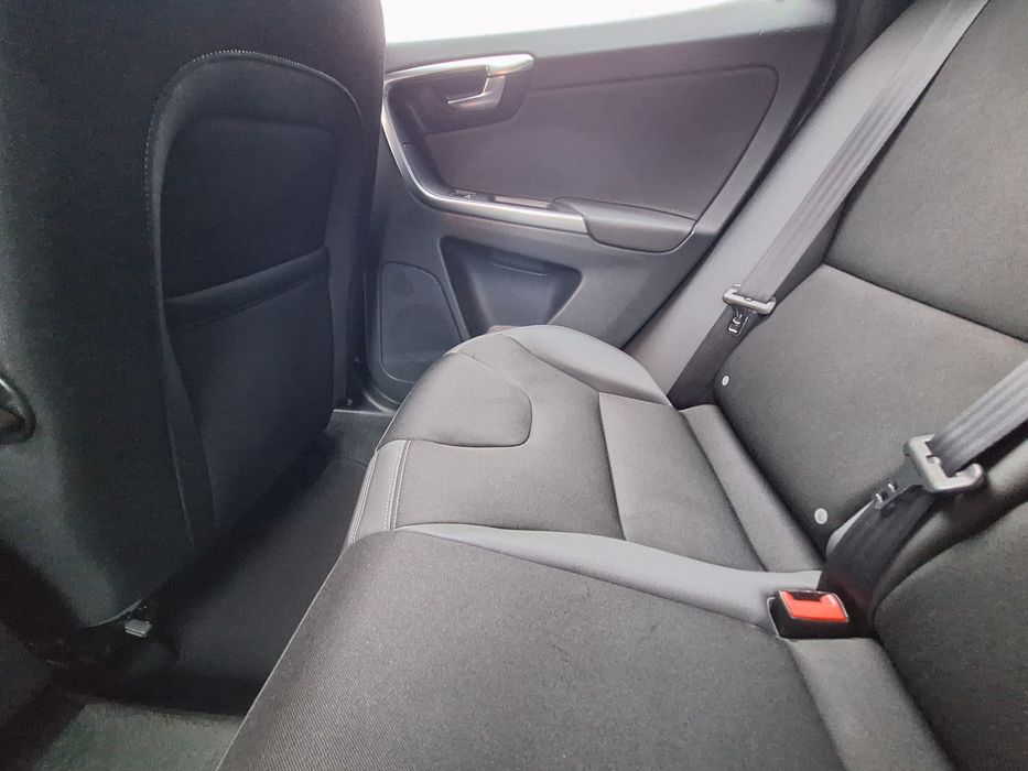Volvo XC60 2.0 euro6 D4 2014 181 CP