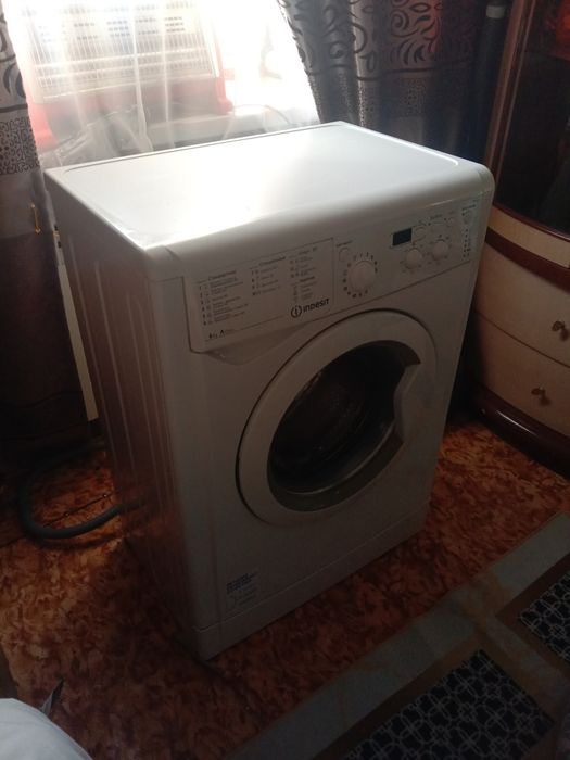 Продам стиральную машину