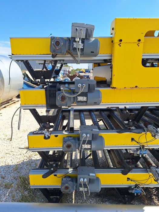 Ролкови палетни транспортьори